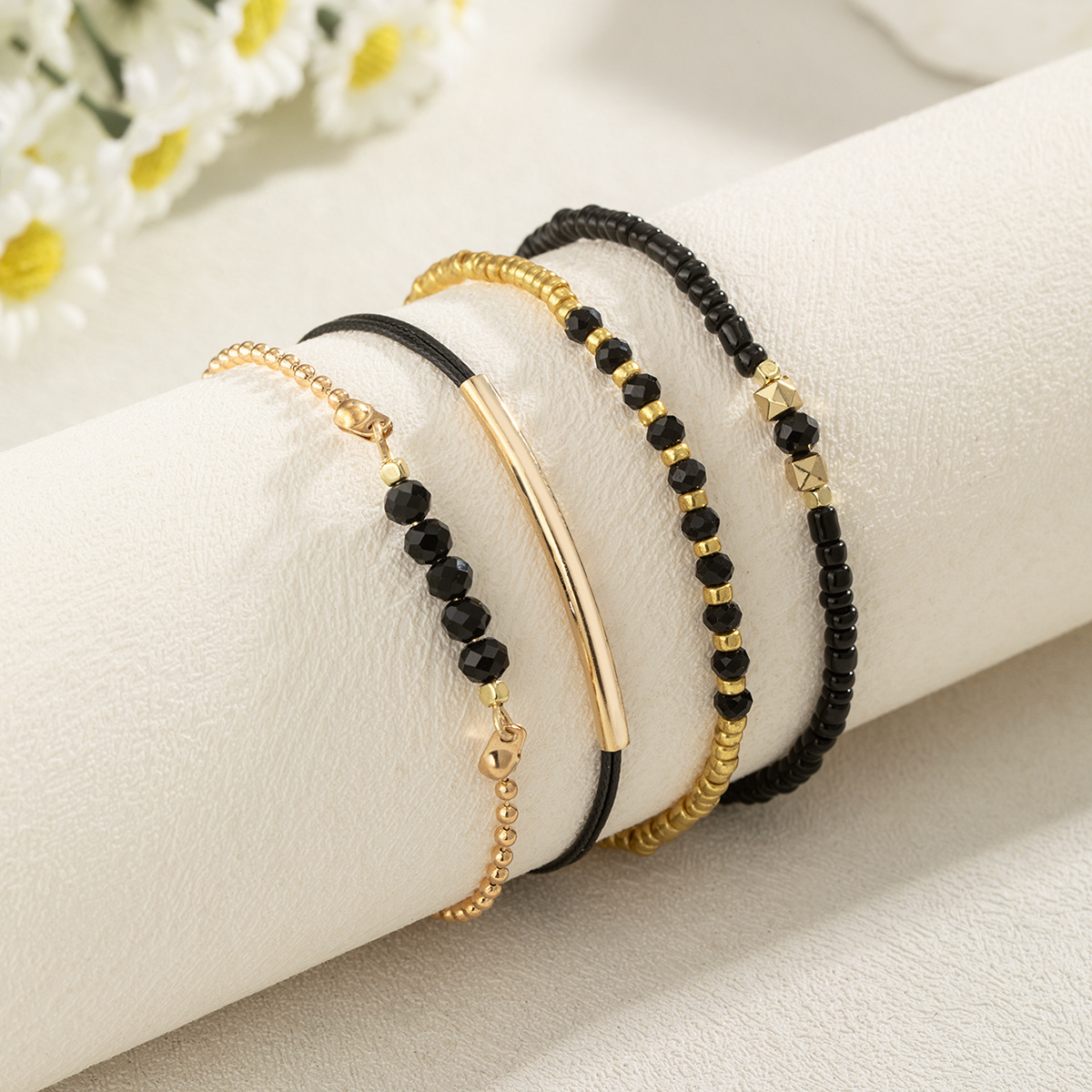 Handmade Black Glass Stone Bra - Black Tin Candle 评论和价格