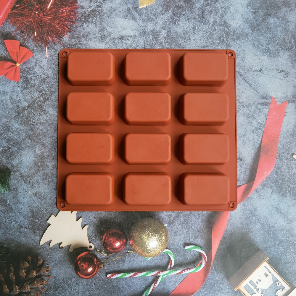 12 Cavity Square Silicone Soap - Candle Making Supplies For Beginners 评论和价格